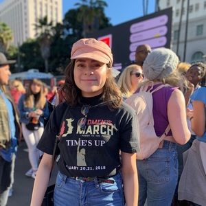 Meet your Posher, Valeria